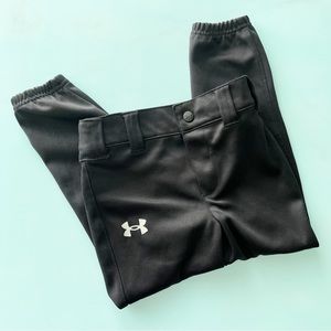 Boys Size 5 Under Armour black baseball pants